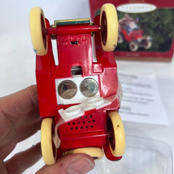 Jazzy Jalopy Hallmark Keepsake Ornament 1999 Christmas Tree Ornament Santa - Picture 9 of 12